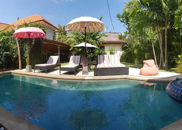 Villa Ayuni