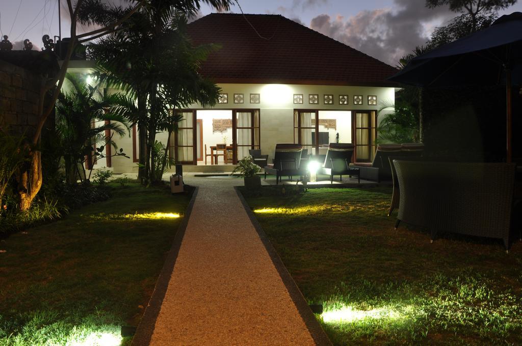 Villa Ayuni Sanur